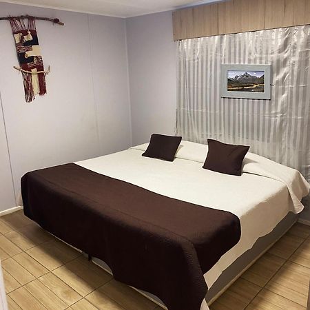 Juku Hostal كالاما المظهر الخارجي الصورة