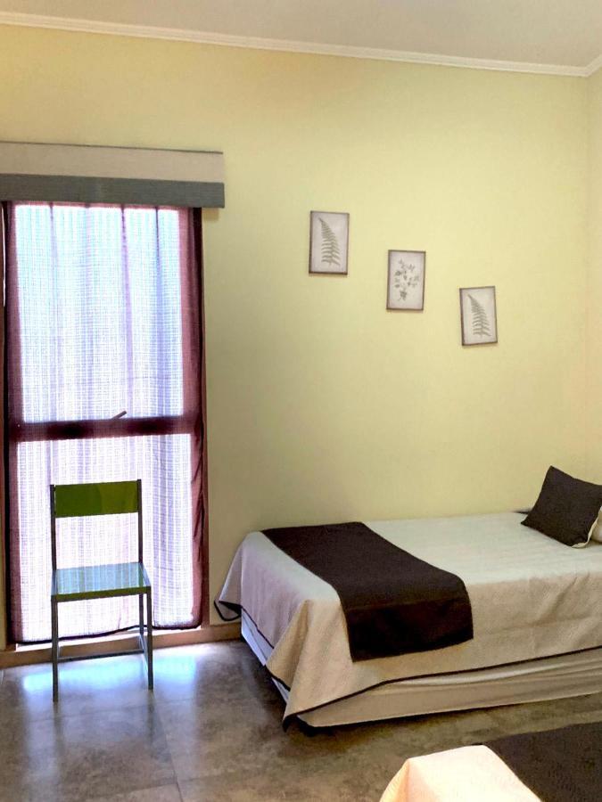 Juku Hostal كالاما المظهر الخارجي الصورة