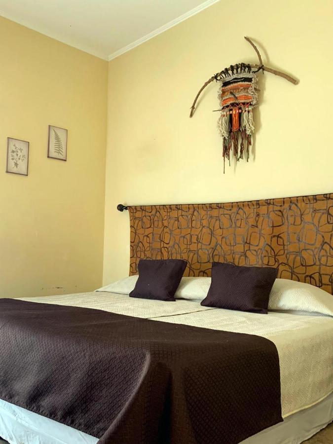 Juku Hostal كالاما المظهر الخارجي الصورة