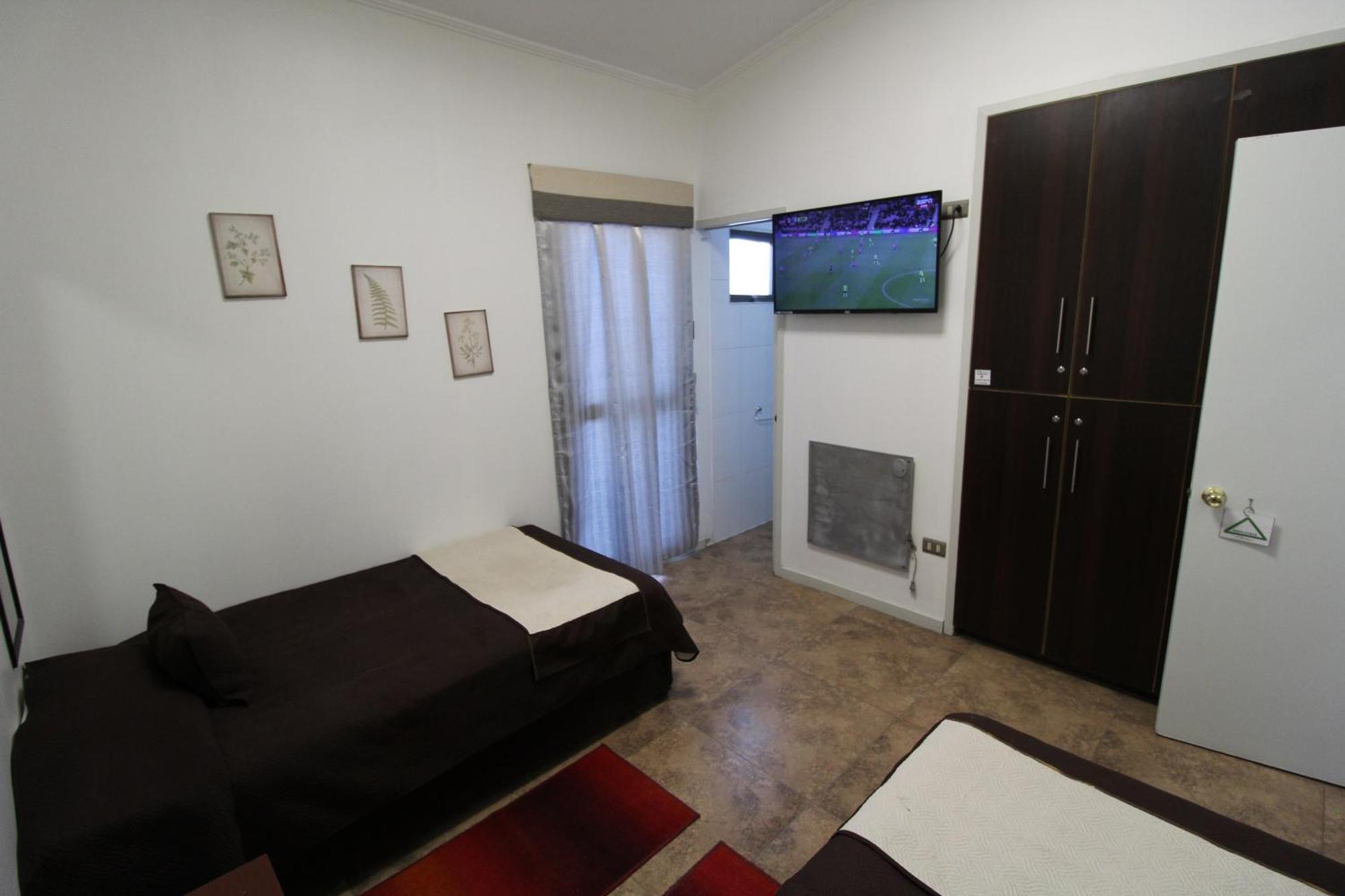 Juku Hostal كالاما المظهر الخارجي الصورة