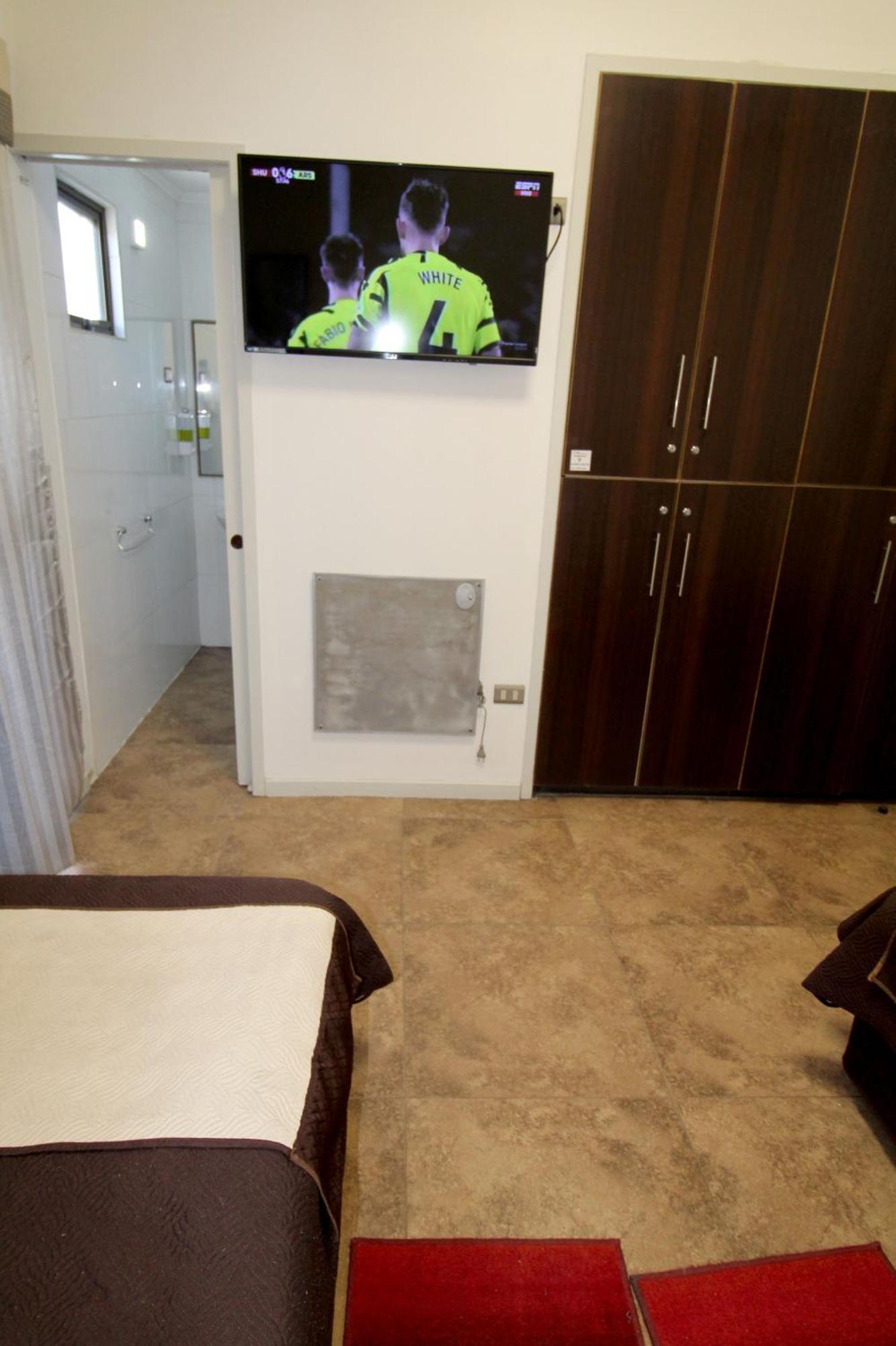 Juku Hostal كالاما المظهر الخارجي الصورة